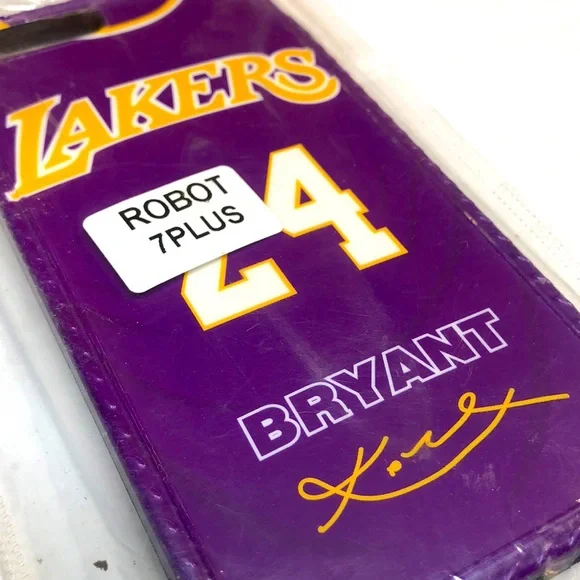 Lakers BRYANT 24 iPhone 7 Plus/8 Plus Case - Picture 3 of 8